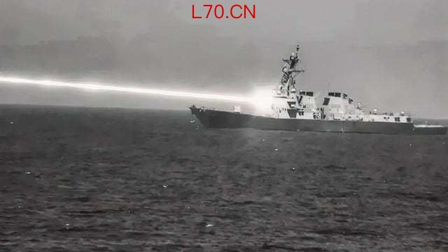 美国海军部署的60 千瓦高能激光武器系统HELIOS，用于打击作战无人机和来袭导弹。