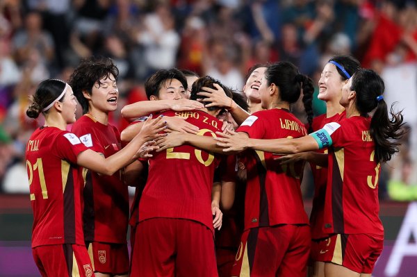 马德兴: 中国女足进亚洲杯四强仅完成保底任务, 不等于护身符