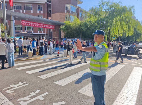 “我为群众办实事”，丰台城管委全链条护航高考出行环境